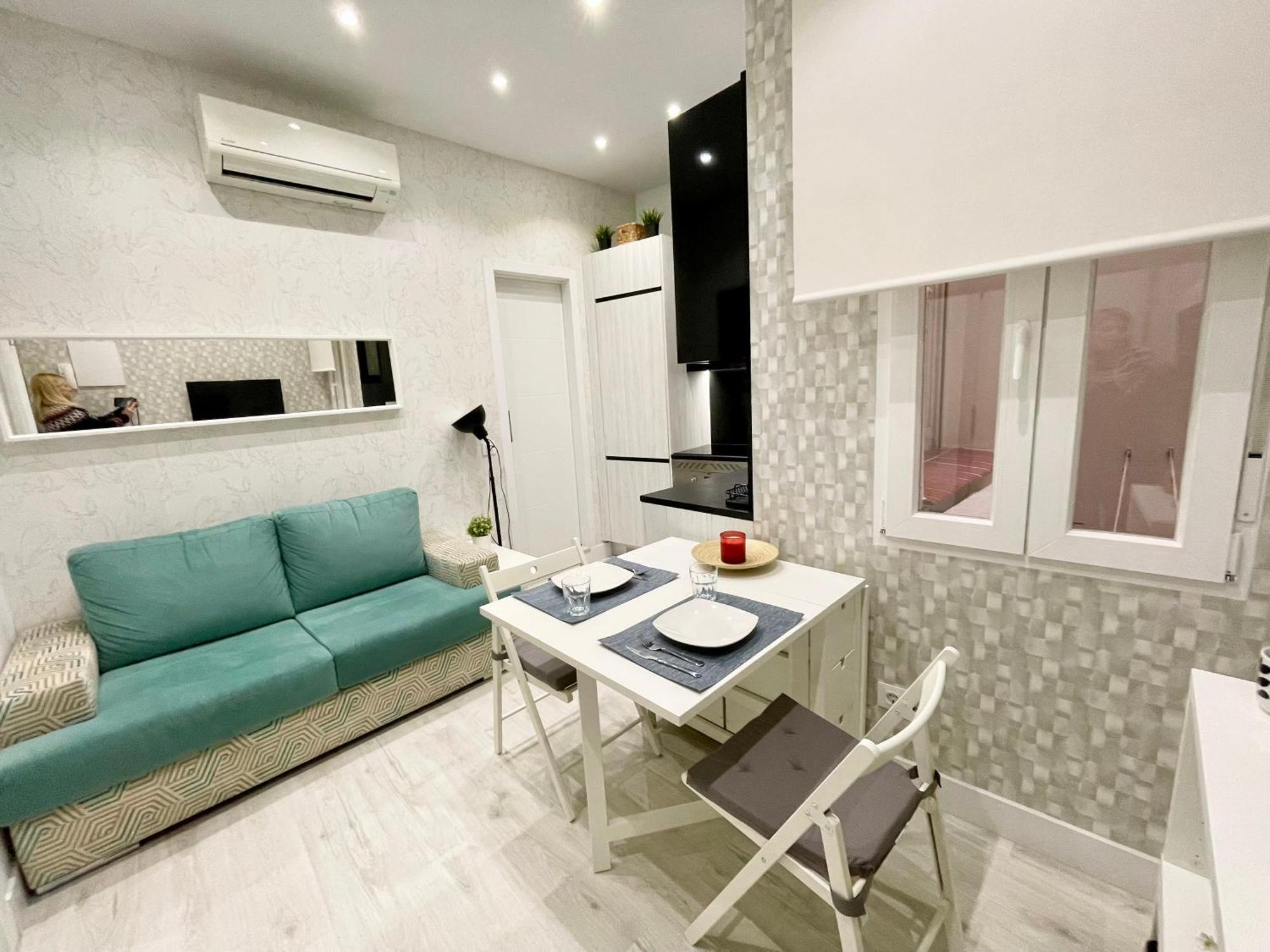 Adorable Apartamento En Chamberi Lägenhet Madrid Exteriör bild